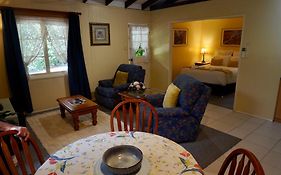 Curtis Cottage